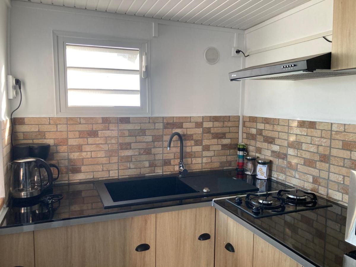 Apartamento Carambole Trois-Rivières Exterior foto