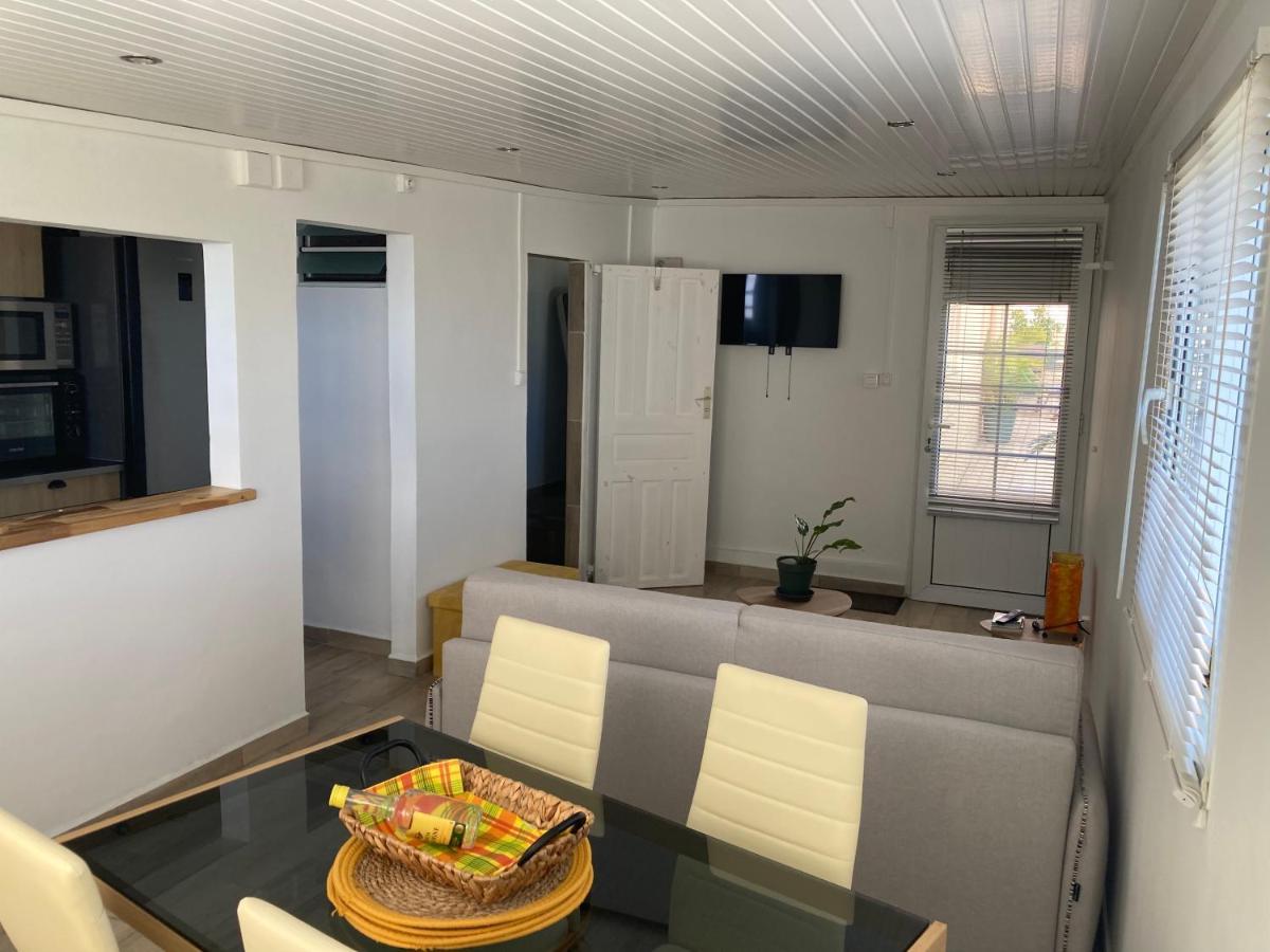 Apartamento Carambole Trois-Rivières Exterior foto